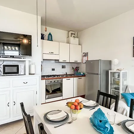 Le Margherite-13 By Interhome